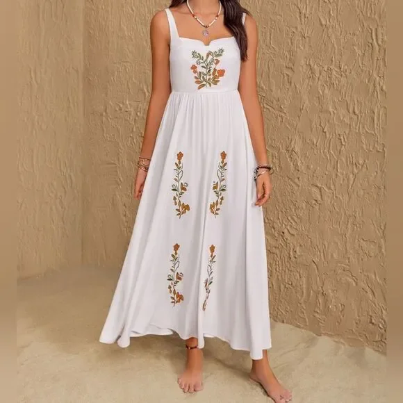 Six Eight Ten White Maxi Dress with Floral Embroidery - Picture 5 of 7